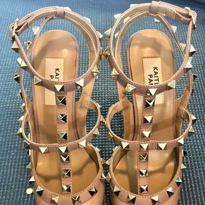 Kaitlyn Pan Pointed Studded Slingback High Heels .